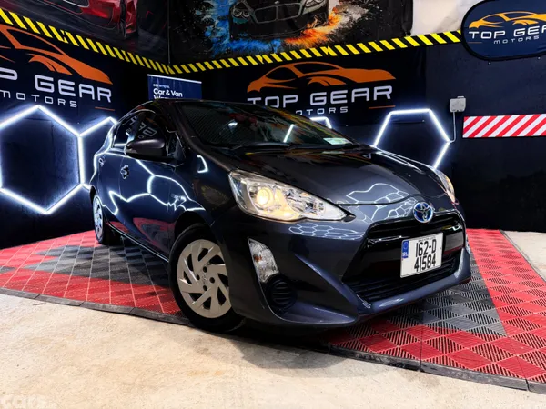 Toyota Aqua Hatchback, Petrol Hybrid, 2016, Grey