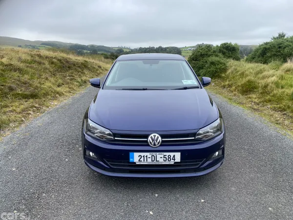 Volkswagen Polo Hatchback, Petrol, 2021, Blue