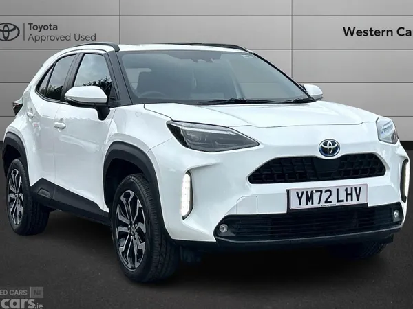 Toyota Yaris Cross SUV, Petrol Hybrid, 2023, White