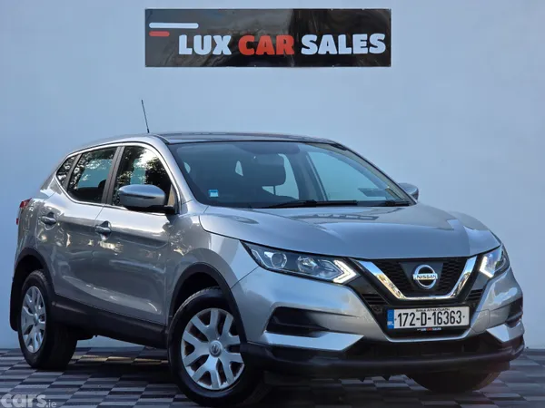 Nissan Qashqai SUV, Petrol, 2017, Grey