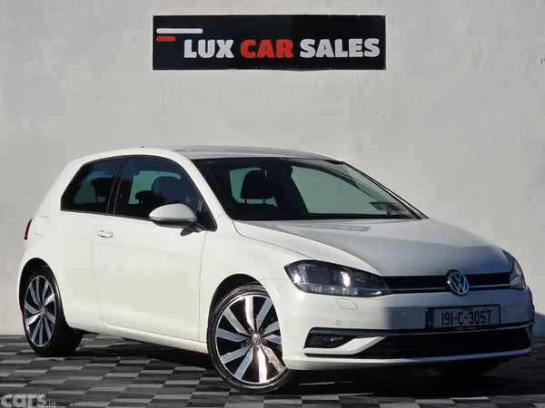 Volkswagen Golf Hatchback, Petrol, 2019, White