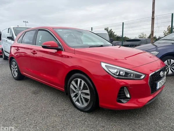 Hyundai i30 Hatchback, Diesel, 2017, Red