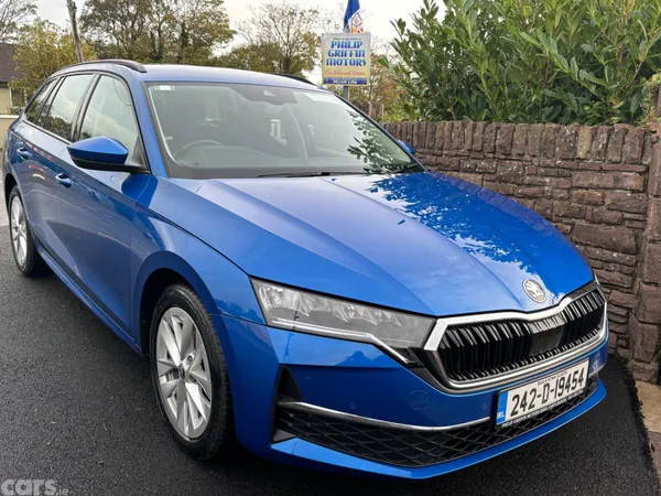Skoda Octavia Estate, Diesel, 2024, Blue