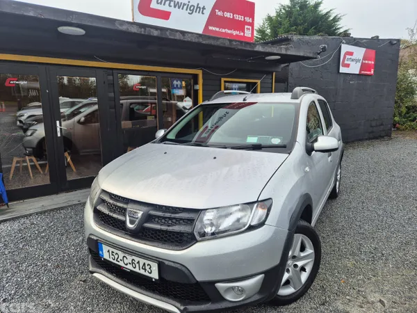 Dacia Sandero Stepway Hatchback, Diesel, 2015, Silver