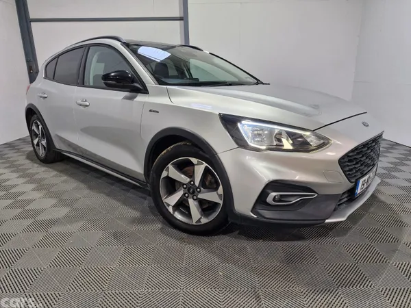 Ford Focus Hatchback, Petrol, 2019, Silver