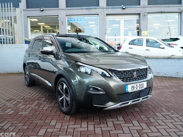 Peugeot 5008 MPV, Diesel, 2019, Grey