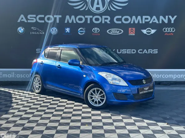 Suzuki Swift Hatchback, Petrol, 2013, Blue