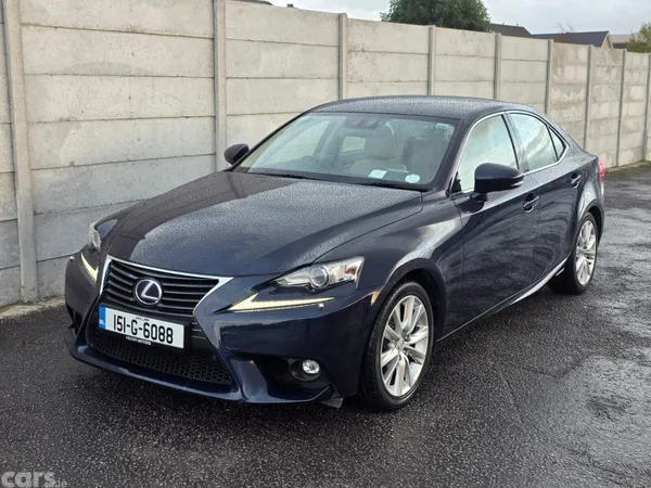 Lexus IS Saloon, Petrol Hybrid, 2015, Blue