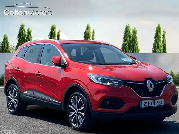 Renault Kadjar SUV, Diesel, 2021, Red