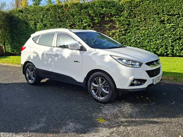 Hyundai ix35 SUV, Diesel, 2015, White
