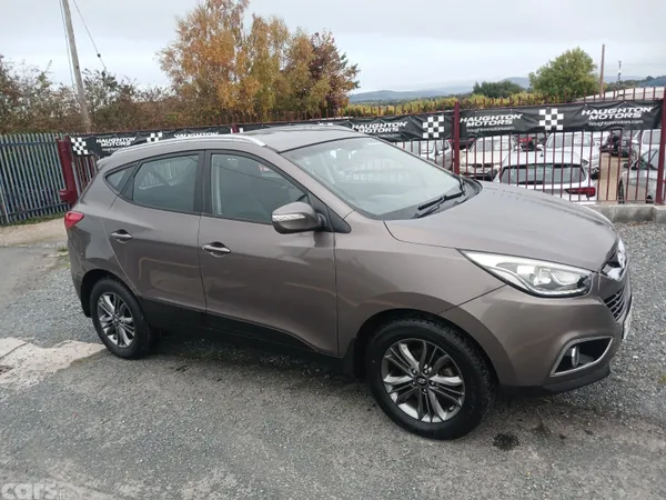 Hyundai ix35 SUV, Diesel, 2014, Brown