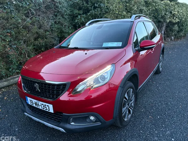 Peugeot 2008 Estate, Diesel, 2019, Red