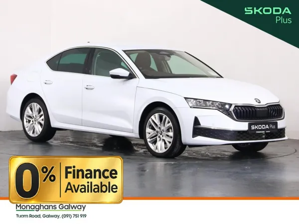 Skoda Octavia Hatchback, Diesel, 2026, White