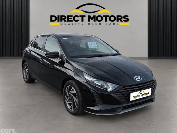 Hyundai i20 Hatchback, Petrol, 2024, Black
