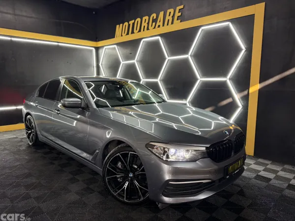 BMW 5-Series Saloon, Petrol Plug-in Hybrid, 2017, Blue