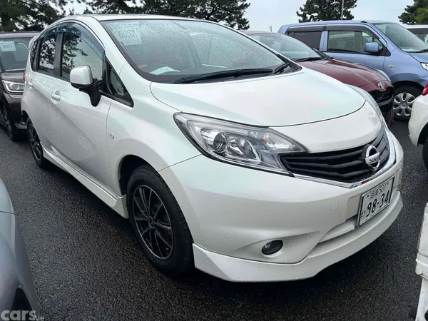 Nissan Note Hatchback, Petrol, 2013, White