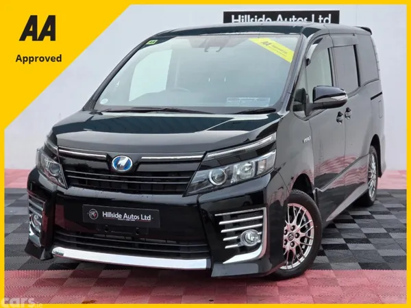 Toyota Voxy MPV, Petrol Hybrid, 2016, Black