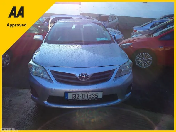 Toyota Corolla Saloon, Diesel, 2013, Silver