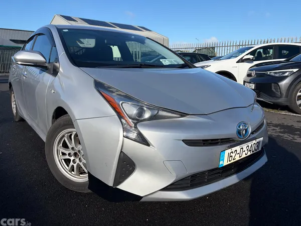 Toyota Prius Hatchback, Petrol Hybrid, 2016, Silver