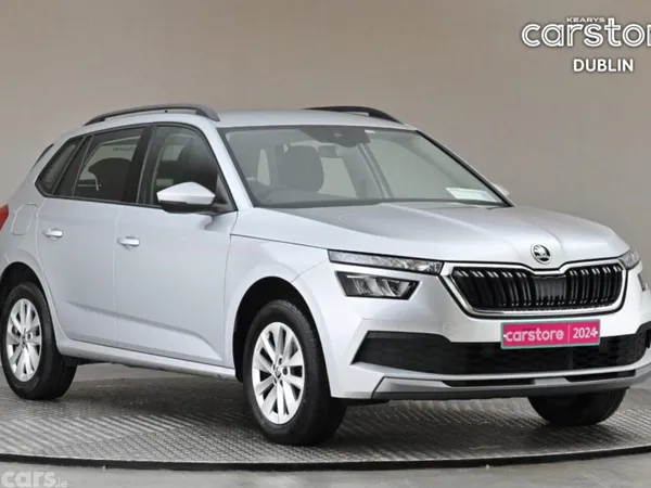 Skoda Kamiq Hatchback, Petrol, 2024, Silver