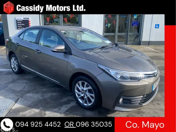 Toyota Corolla Saloon, Petrol, 2017, Grey