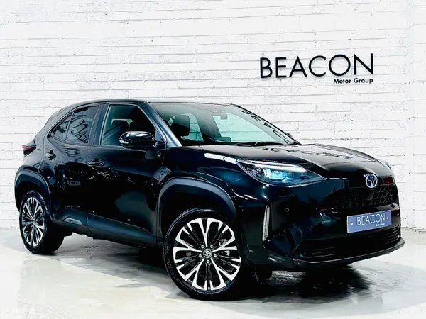 Toyota Yaris Cross SUV, Petrol Hybrid, 2024, Black