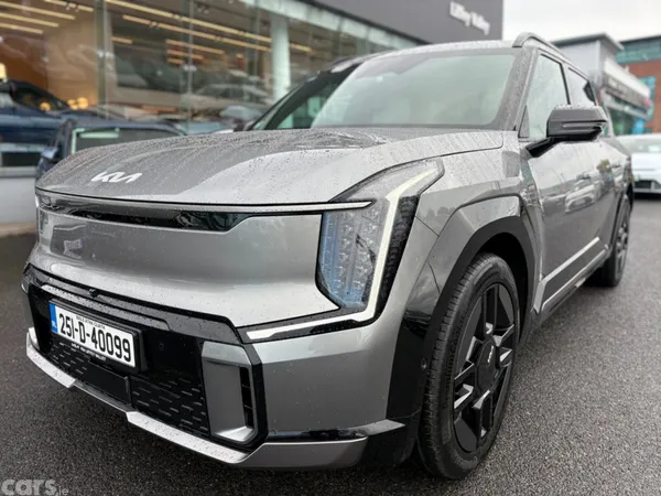 Kia EV9 SUV, Electric, 2025, Grey