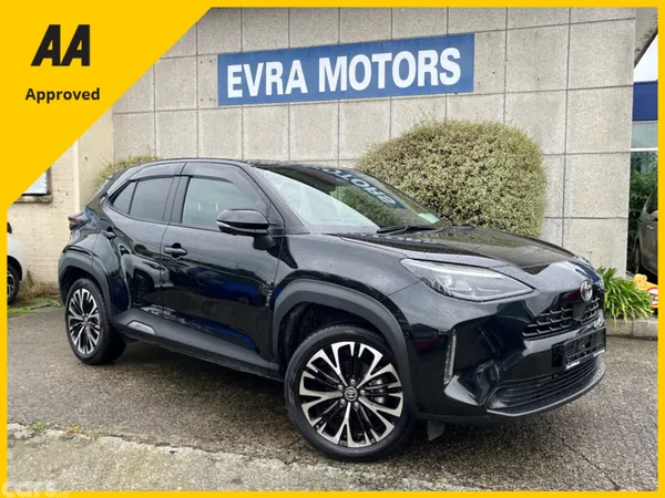 Toyota Yaris Cross SUV, Petrol Hybrid, 2025, Black