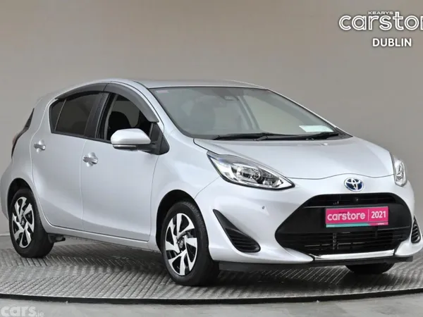 Toyota Aqua Hatchback, Petrol Hybrid, 2021, Silver