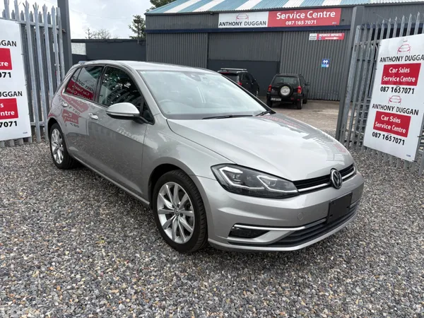 Volkswagen Golf Hatchback, Petrol, 2018, Silver
