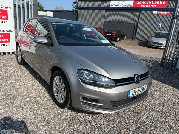 Volkswagen Golf Hatchback, Petrol, 2017, Silver