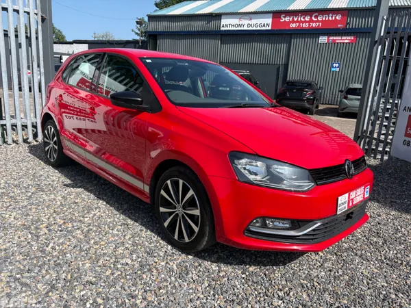 Volkswagen Polo Hatchback, Petrol, 2017, Red