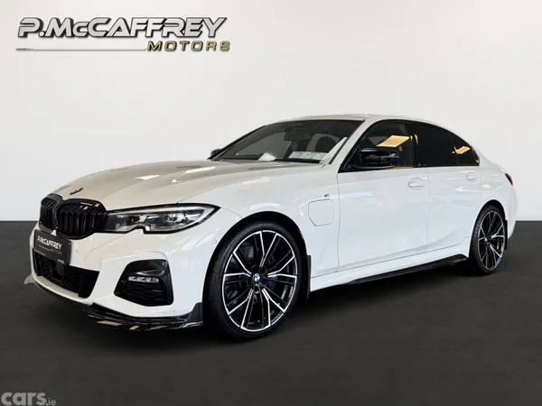 BMW 3-Series Saloon, Petrol Plug-in Hybrid, 2020, White