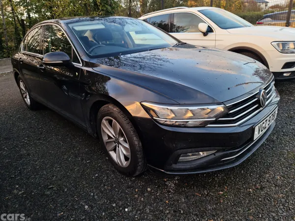 Volkswagen Passat Saloon, Diesel, 2022, Black