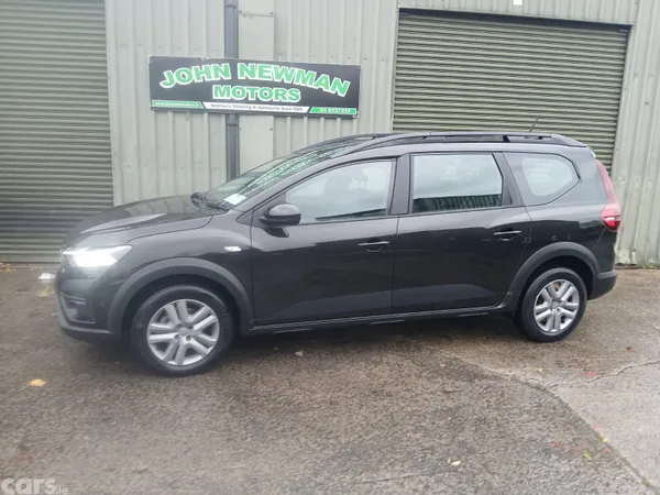 Dacia Jogger MPV, Petrol, 2023, Black