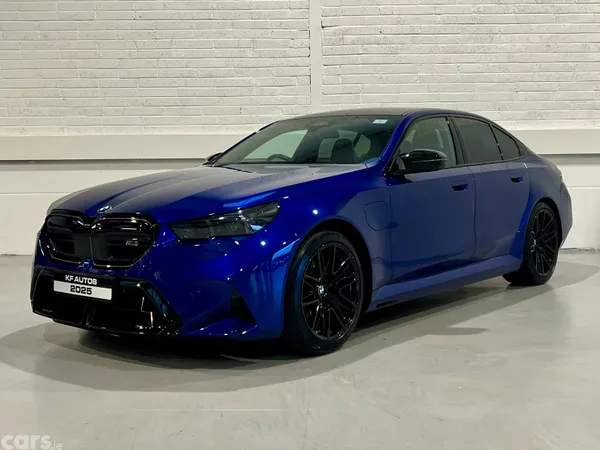 BMW M5 Saloon, Petrol Plug-in Hybrid, 2025, Blue