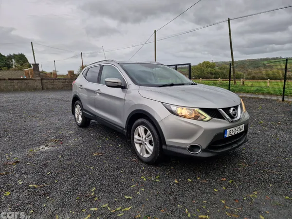 Nissan Qashqai Hatchback, Diesel, 2016, Silver