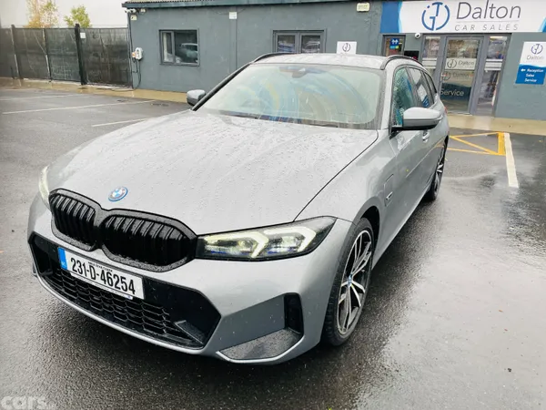 BMW 3-Series Estate, Petrol Plug-in Hybrid, 2023, Grey