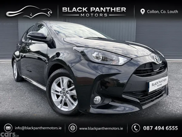 Toyota Yaris Hatchback, Petrol Hybrid, 2024, Black