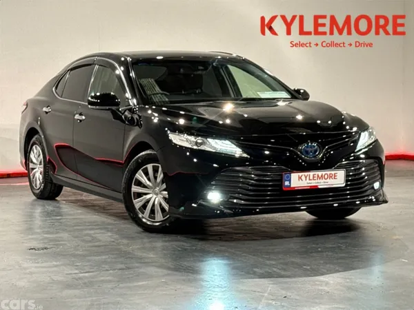 Toyota Camry Saloon, Petrol Hybrid, 2020, Black