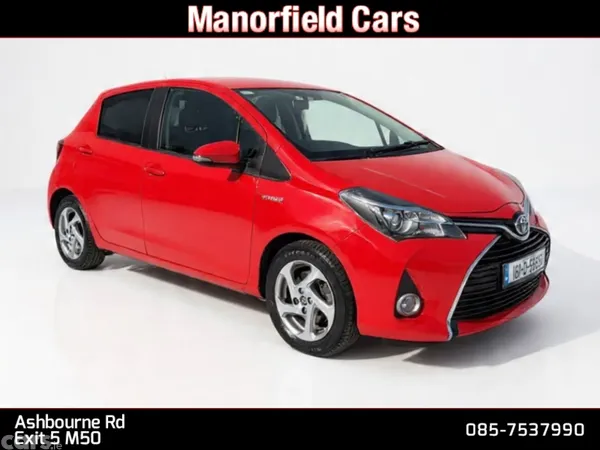 Toyota Yaris Hatchback, Petrol Hybrid, 2016, Red
