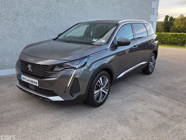 Peugeot 5008 MPV, Diesel, 2021, Grey