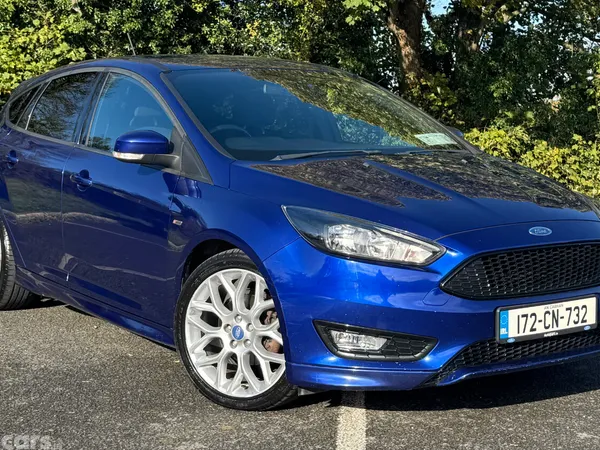 Ford Focus Hatchback, Diesel, 2017, Blue