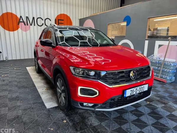 Volkswagen T-Roc SUV, Petrol, 2021, Red