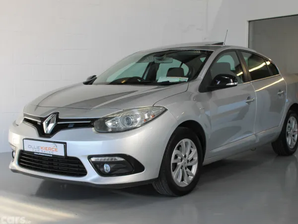 Renault Fluence Saloon, Diesel, 2016, Silver