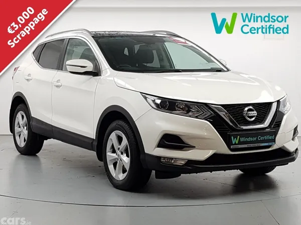Nissan Qashqai MPV, Petrol, 2019, White