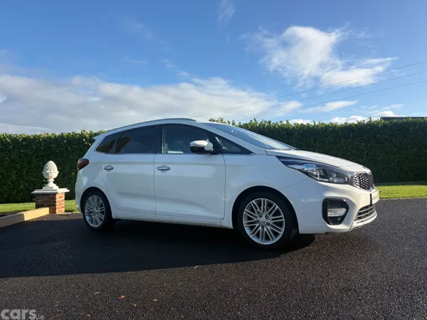 Kia Carens MPV, Diesel, 2018, White