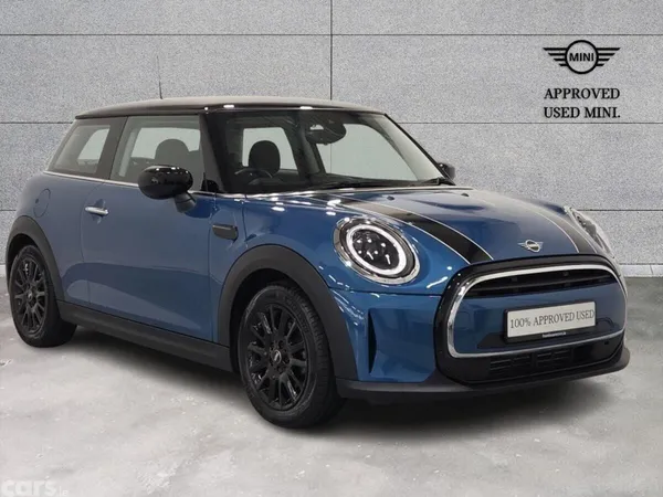 Mini Cooper Hatchback, Petrol, 2024, Blue