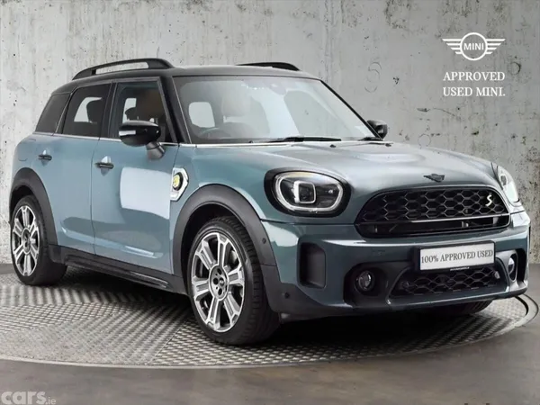 Mini Countryman SUV, Petrol Plug-in Hybrid, 2023, Green