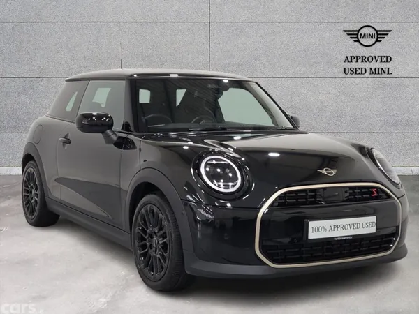 Mini Cooper Hatchback, Petrol, 2026, Black